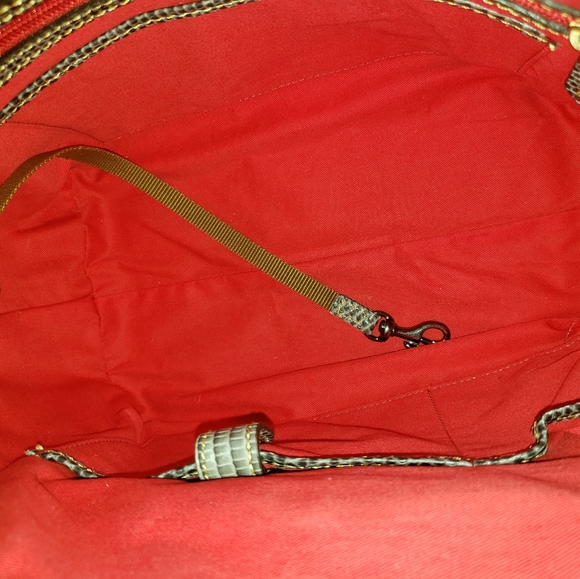 Dooney & Bourke satchel - Picture 15 of 16